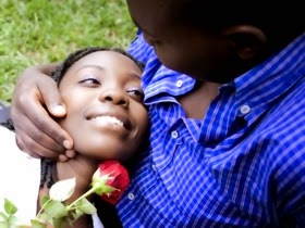 MAPENZI ; MWANAUME UKIMFANYIA MWANAMKE WAKO MAMBO HAYA 10 BASI HAWEZI KUKUACHA KAMWE !
