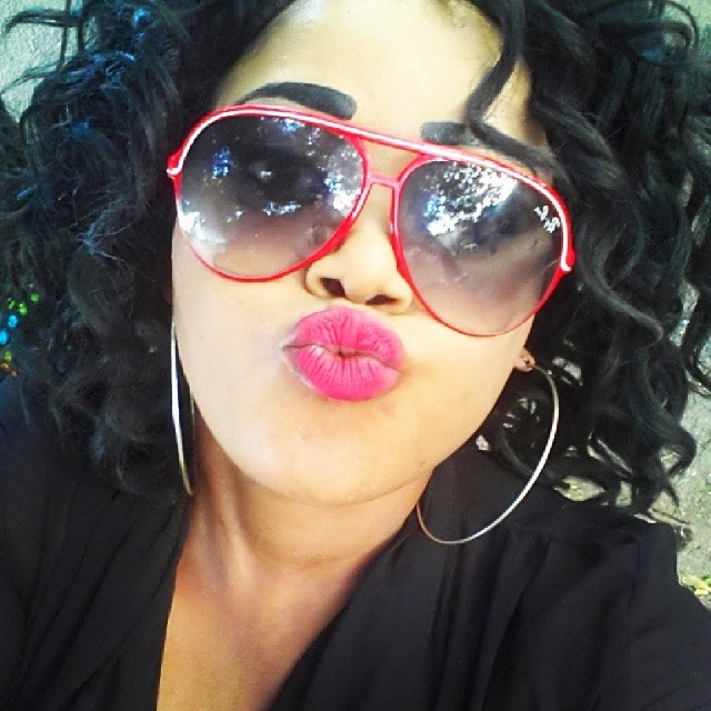 KIONGOZI WA TEAM WEMA ,DOUGIE MASTER AMJIBU RAY C...AMPA MAKAVU BALAAH..SOMA UCHOKE MWENYEWE