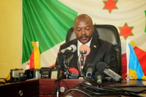 RAIS PIERRE NKURUNZIZA AHUTUBIA HADHARANI......AKWEPA KUZUNGUMZIA JARIBIO LA MAPINDUZI, ATOA ONYO KWA AL SHABAAB