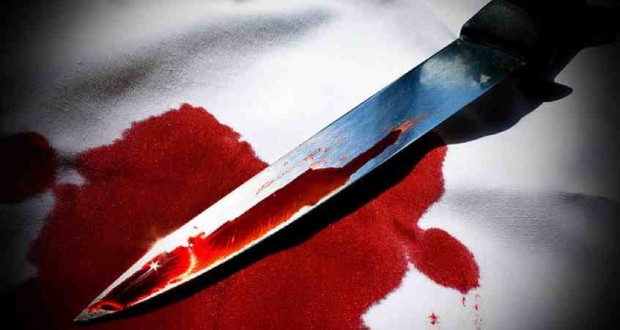 JAMAA AUA WATU WATATU AKIWEMO MKE WAKE KISA MKE KUDAI AMEOKOKA HATAKI TENA MAPENZI