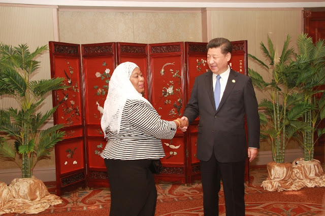 MAKAMU WA RAIS MHE. SAMIA SULUHU HASSAN AMWAKILISHA RAIS MAGUFULI KWENYE MKUTANO WA TANO WA WAKUU WA NCHI ZA AFRIKA NA CHINA, JIJINI JOHANNESBURG LEO.