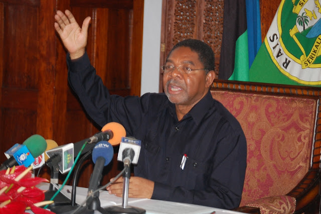 RAIS DKT. SHEIN ATOA SALAM ZA MWAKA MPYA.....AAHIDI MAZITO ZANZIBAR..ASISITIZA HAYA