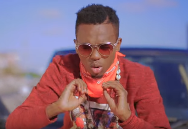 OSTAZ JUMA ASEMA DOGO JANJA ANAJUA MZIKI KULIKO MADEE