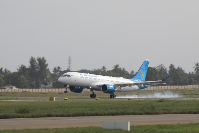 RAIS DKT. JOHN POMBE MAGUFULI APOKEA NDEGE MPYA YA AIRBUS 220 - 300 (DODOMA) ILIYONUNULIWA NA SERIKALI YA TANZANIA