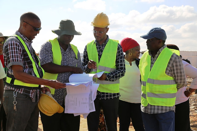 WAZIRI MAKAMBA AONGOZA KAMPENI UPANDAJI MITI MJI WA SERIKALI