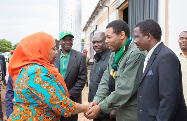 Makamu wa Rais afanya ziara wilayani Iramba mkoani Singida