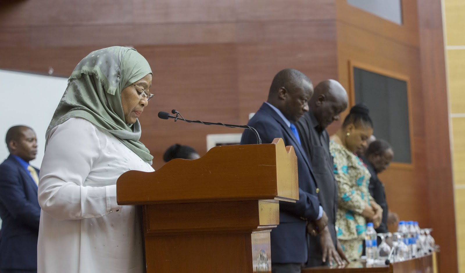 Makamu Wa Rais Azungumza Na Wasanii Kuhusu Athari Za Matumizi Na Biashara Ya Dawa Za Kulevya