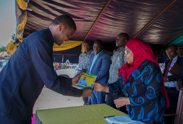 ZIARA YA MAKAMU WA RAIS KATA YA SIMBO JIMBO LA MANONGA WILAYANI IGUNGA