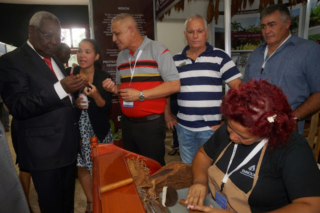 Balozi Seif afanya mazungumzo na Uongozi wa Wizara ya Kilimo ya Cuba