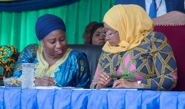 MAKAMU WA RAIS AZINDUA JENGO NA MASHINE ZA TIBA ZA LINAC KATIKA TAASISI YA SARATANI OCEAN ROAD