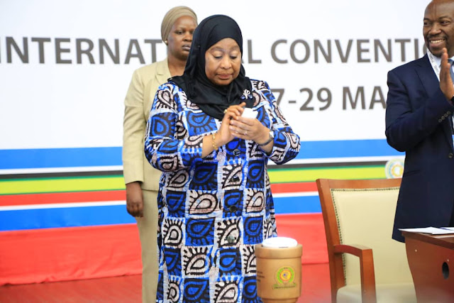 SERIKALI YAZINDUA MFUMO WA MATIBABU KWA MTANDAO