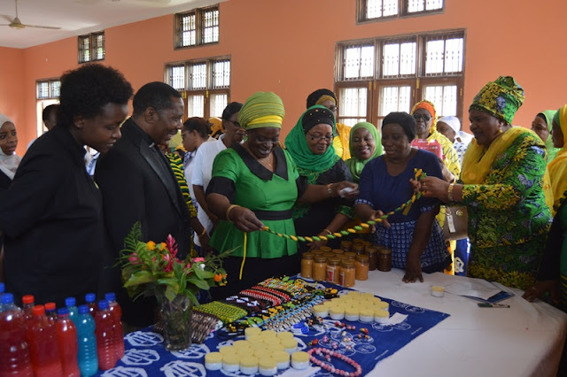 POKEA NEWS YA ZIARA YA BI.GAUDENSIA KATIKA WILAYA YA DIMANI UNGUJA.