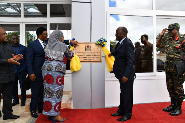 RAIS DKT. MAGUFULI AFUNGUA MAJENGO YA IKULU CHAMWINO