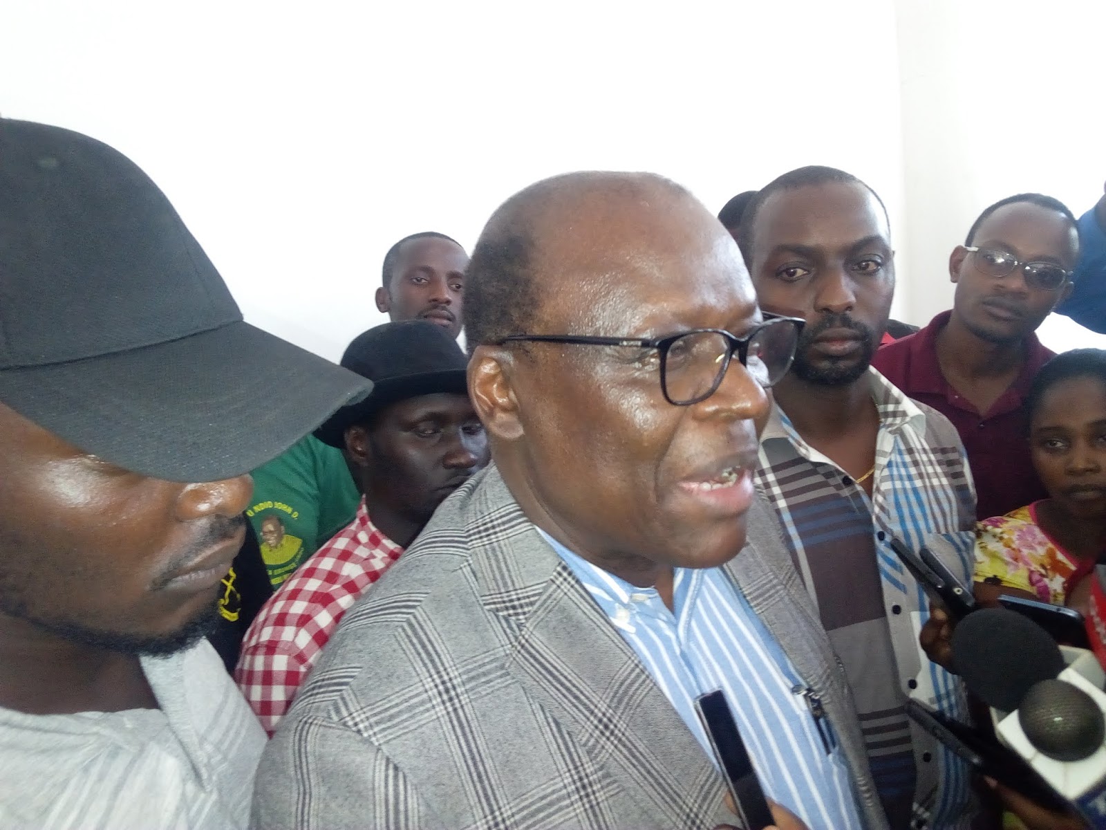 NEWS ALERT: PALAGYO APITA BILA KUPIGWA UBUNGE JIMBO ARUMERU MASHARIKI