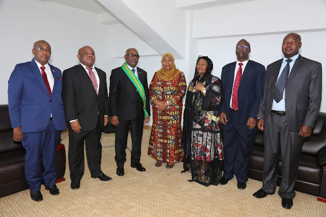 MAKAMU WA RAIS SAMIA SULUHU HASSAN AHUDHURIA KUAPISHWA KWA RAIS WA COMORO