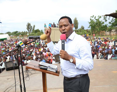 LAZARO NYALANDU MIKONONI MWA TAKUKURU , ASHIKILIWA KWA MAHOJIANO