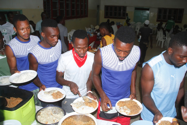 UMOJA WA MASHABIKI WAIFUTURISHA TIMU YAO NA KUTOA UJUMBE MZITO KWA UONGOZI WA TIMU