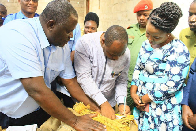 RC CHALAMILA AYASHUKIA MAKAMPUNI YA UNUNUZI WA TUMBAKU.
