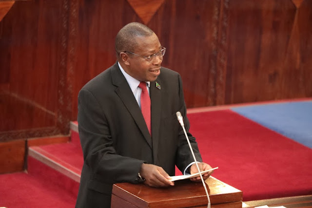 DKT. MPANGO AWASILISHA BUNGENI HALI YA UCHUMI (2018) NA MPANGO WA MAENDELEO WA TAIFA (2019/2020)