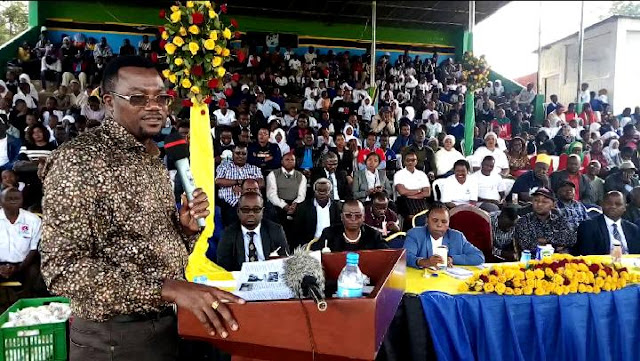 WAZIRI MPINA :SIRIDHISHWI NA BEI YA MAZIWA ,AITAKA BODI YA MAZIWA KUPANGA BEI UPYA