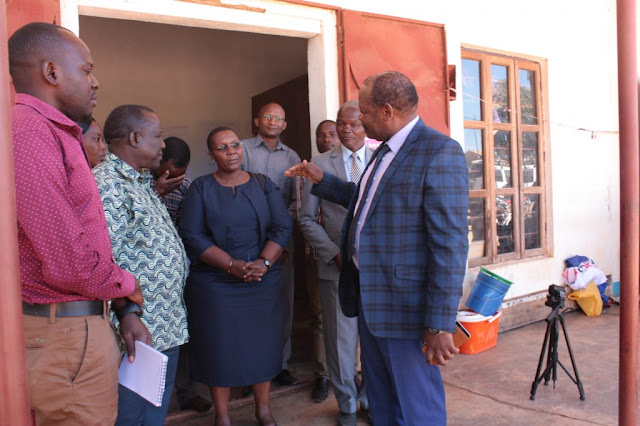 PROF. MCHOME ATEMBELEA MKOA WA SONGWE KUKAGUA MSAADA WA SHERIA
