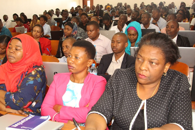 MKUCHIKA AFUNGUA MAFUNZO YA MFUMO MPYA WA “AJIRA PORTAL” KWA MAAFISA WA SERIKALI.