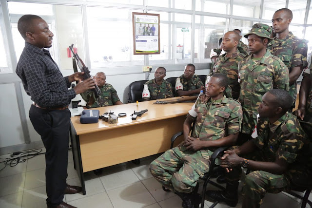 ZAIDI YA ASKARI 300 WA JWTZ WAPATA MAFUNZO YA UCHUNGUZI WA KISAYANSI POLISI MAKAO MAKUU