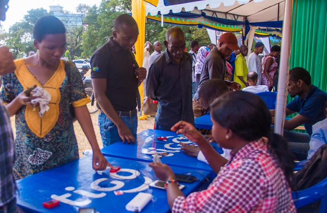 TCRA: Usajili wa laini za simu kwa alama za vidole unaruhusiwa zaidi laini unazohitaji kwa mtandao Mmoja