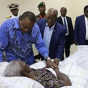 RAIS UHURU KENYATTA AMJULIA HALI MAMA WA RAIS DK. MAGUFULI