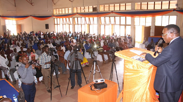 WIZARA YA MADINI KUFUTA LESENI ZOTE AMBAZO HAZIFANYI KAZI NA KUWAPA WACHIMBAJI WADOGO