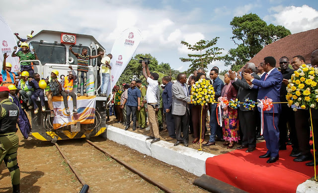 WAZIRI MKUU APOKEA TRENI YA MIZIGO NA KUZINDUA SAFARI ZA TRENI ZA MIZIGO KATIKA RELI YA KASKAZINI