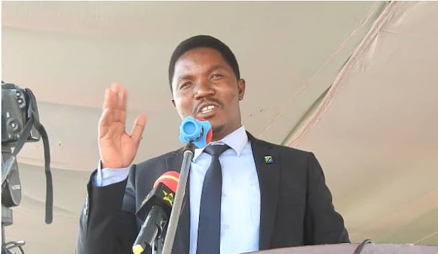 Waziri Jafo Azindua Shule Shinikizi Tabora