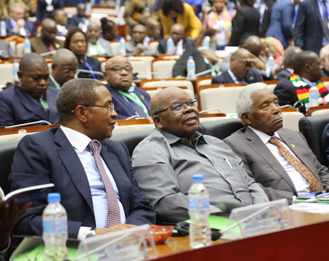 MARAIS WASTAAFU TANZANIA WAMKOSHA RAIS WA NAMIBIA DKT. HAGE GEINGOB