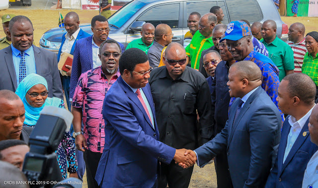 WAKULIMA TUMIENI FURSA YA FAHARIKILIMO KUTOKA BENKI YA CRDB – WAZIRI MKUU KASSIM MAJALIWA