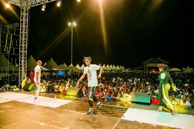 WASANII WA BONGOFLEVA WAWASHA MOTO KATIKA TAMASHA LA JAMAFEST JIJINI DAR ES SALAAM