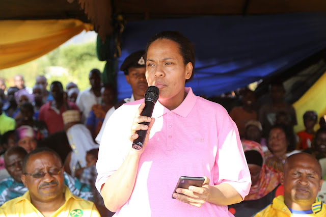 MABINGWA WAPYA ANGELA KAIRUKI CUP 2019 WAKABIDHIWA ZAWADI ZAO.