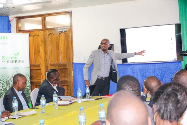 TADB yakutana na Wadau wa Pamba na Kahawa mkoani Simiyu