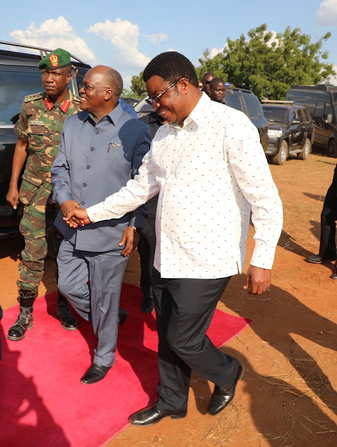 RAIS DKT. MAGUFULI AHUTUBIA WANANCHI WA RUANGWA MKOANI LINDI