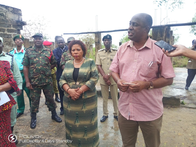 WANACHAMA SITA WA CCM MIHUGA WATAKIWA KUJISALIMISHA BAADA YA KUFANYA VURUGU NA KUCHANA NYARAKA-NDIKILO