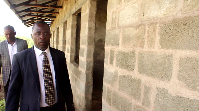 DC SIHA:KESHENI KUKAMILISHA UJENZI WA SHULE.