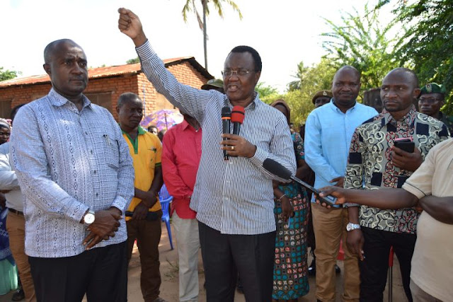 WAZIRI LUKUVI AWATAKA WAFUGAJI KUWEKA UZIO ILI KUEPUSHA MIGOGORO NA WAKULIMA