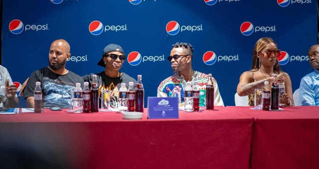 DIAMOND AZITAJA SABABU ZA KUWEPO WIZKID NA TIWASAVAGE TAMASHA LA WASAFI.