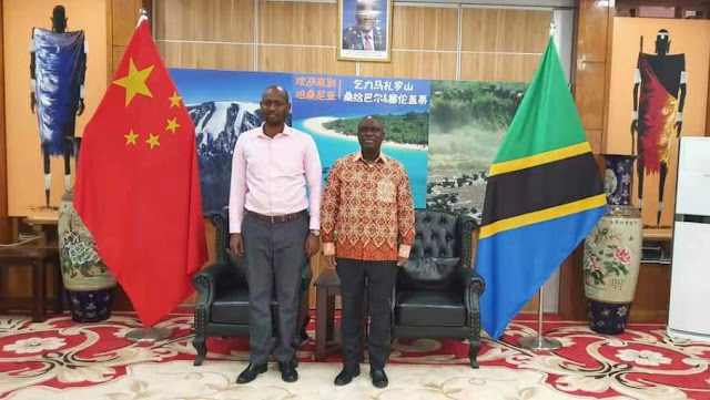 Mwenyekiti wa Tahliso afanya Kikao Kazi na Balozi wa Tanzania Nchini China