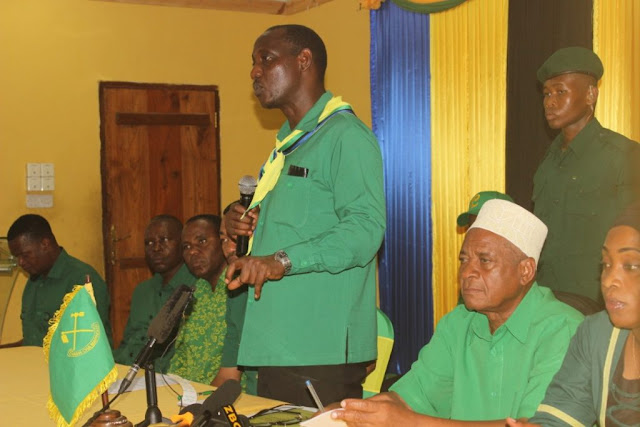 DKT.BASHIRU KATIKA ZIARA YAKE VISIWANI ZANZIBAR