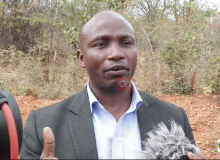 MBUNGE MUSA SIMA ATOA PHOTOKOPI MASHINE MASHULENI MKOANI SINGIDA