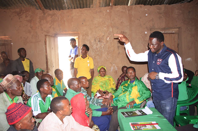 MBUNGE KINGU AKUTANA NA MABALOZI JIMBONI NA KUZUNGUMZA NAO