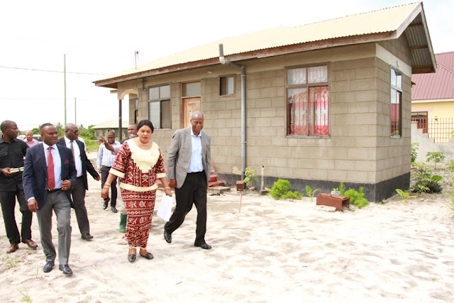 WAZIRI MHAGAMA KUTANGAZA UTARATIBU MPYA WA KUNUNUA NYUMBA ZA MRADI BUYUNI