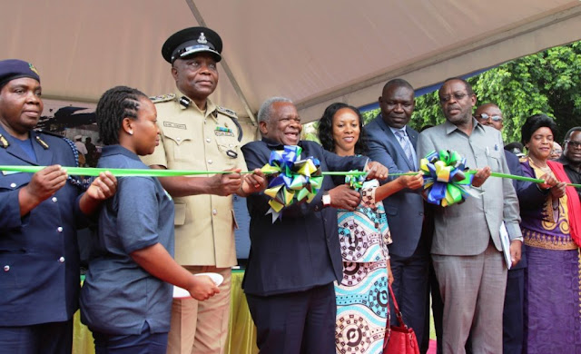 TAKUKURU NA POLISI WAASWA KUFANYIA KAZI TAARIFA ZA RUSHWA ZINAZOTOLEWA NA WANANCHI ILI WAENDELEE KUTOA TAARIFA HIZO