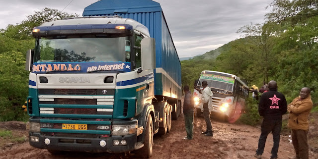 WANANCHI WAIOMBA SERIKALI KUHARAKISHA MCHAKATO WA UJENZI WA BARABARA YA KIBAONI – STALIKE, KATAVI