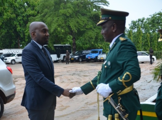 Masauni-Miradi ya Ujenzi ifanywe na Wakandarasi wa Ndani